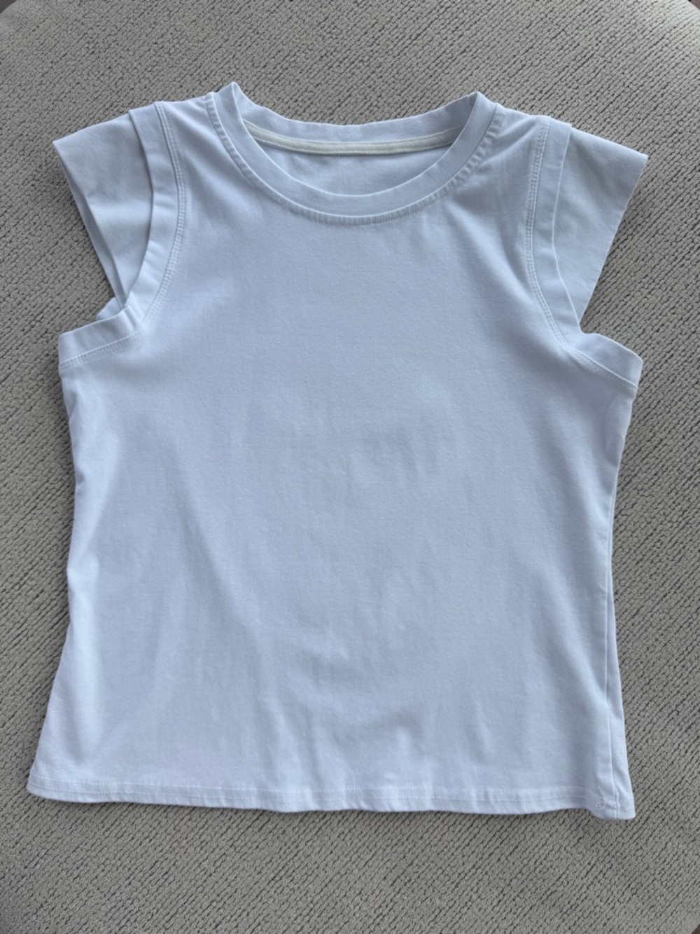 Women White Crewneck Cap-Sleeve Top